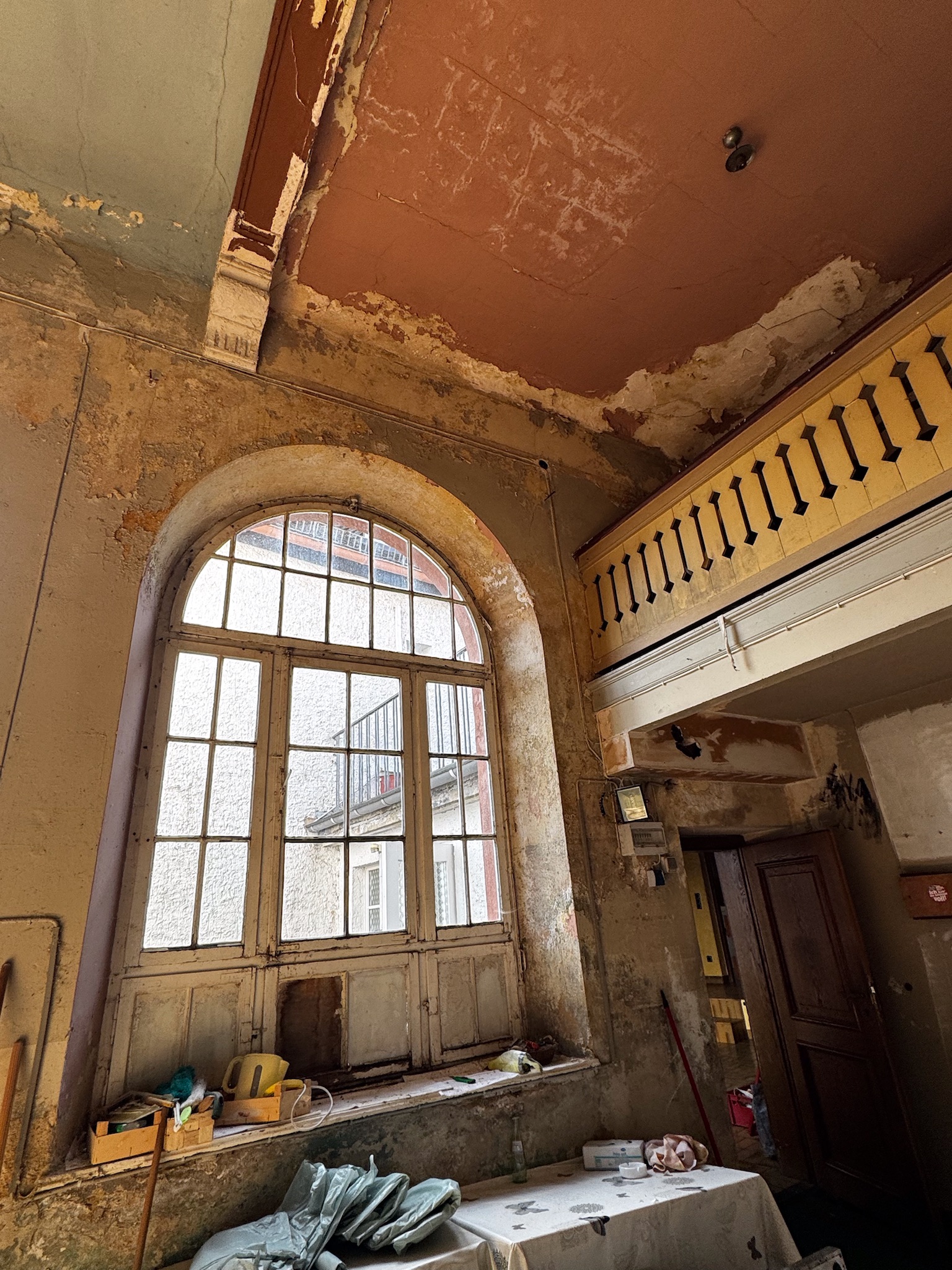 Die Renovierung beginnt.